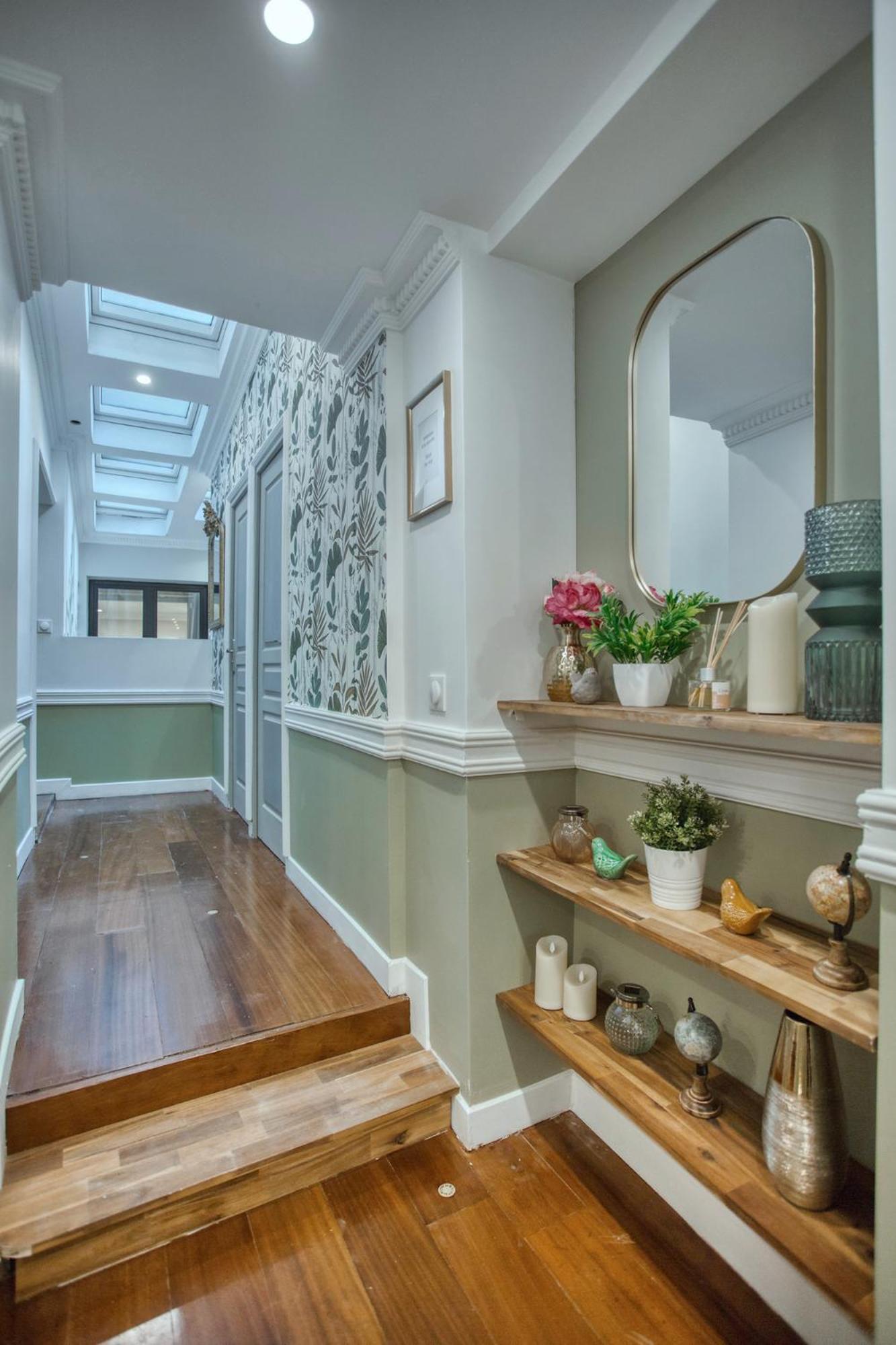 Elegant Triplex In - Ideal For 10 - Aircon Appartement *