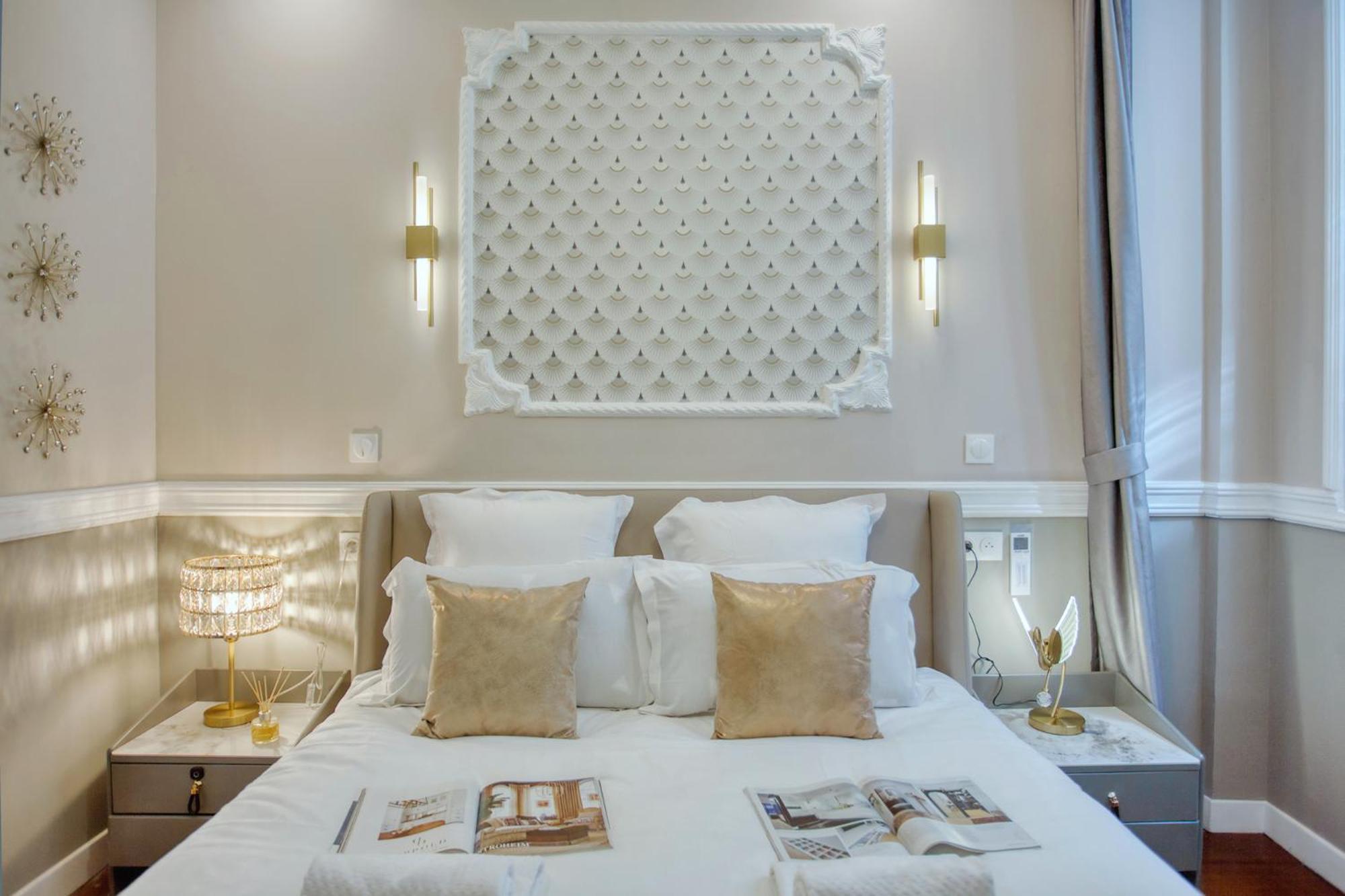 Elegant Triplex In - Ideal For 10 - Aircon Appartement *